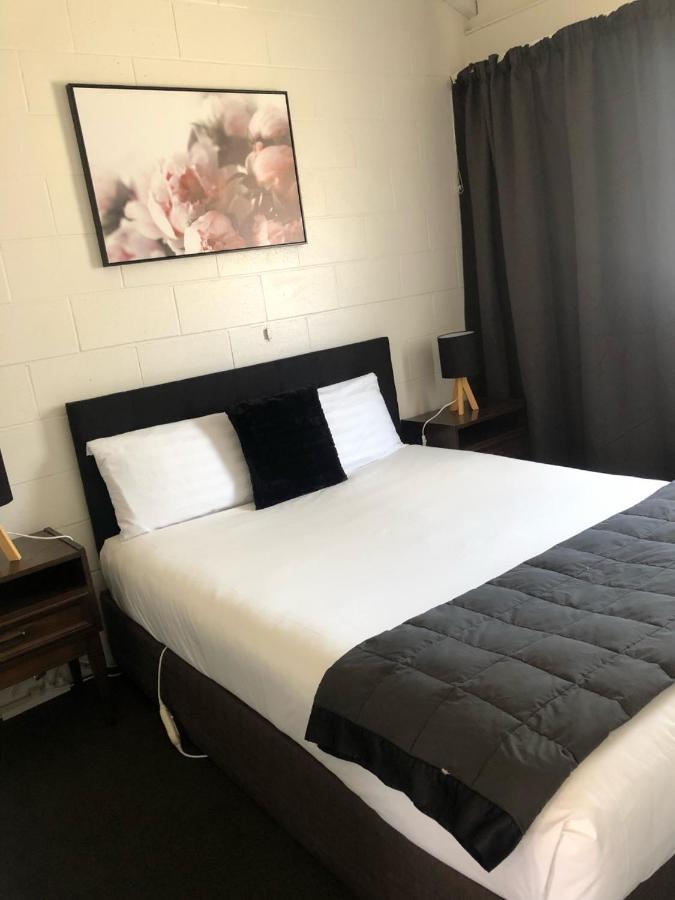 Rosetown Motel Te Awamutu Exteriör bild